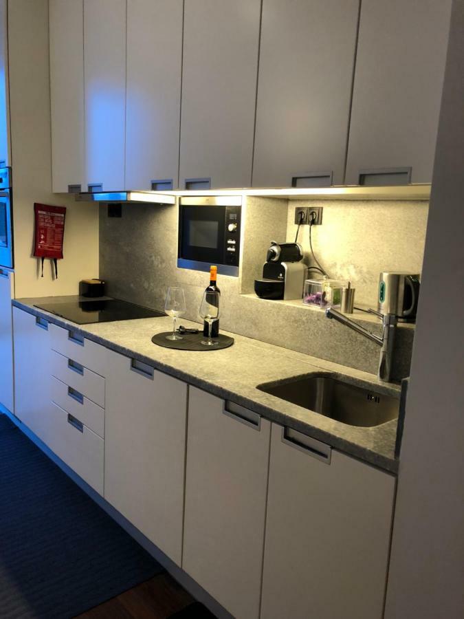 Apartamento Augusto Vieira Lisbon Bagian luar foto